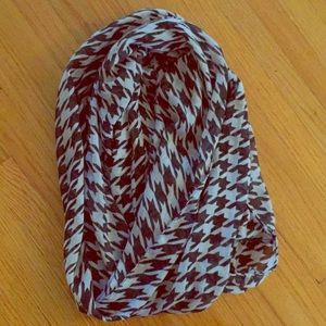 Infinity scarf